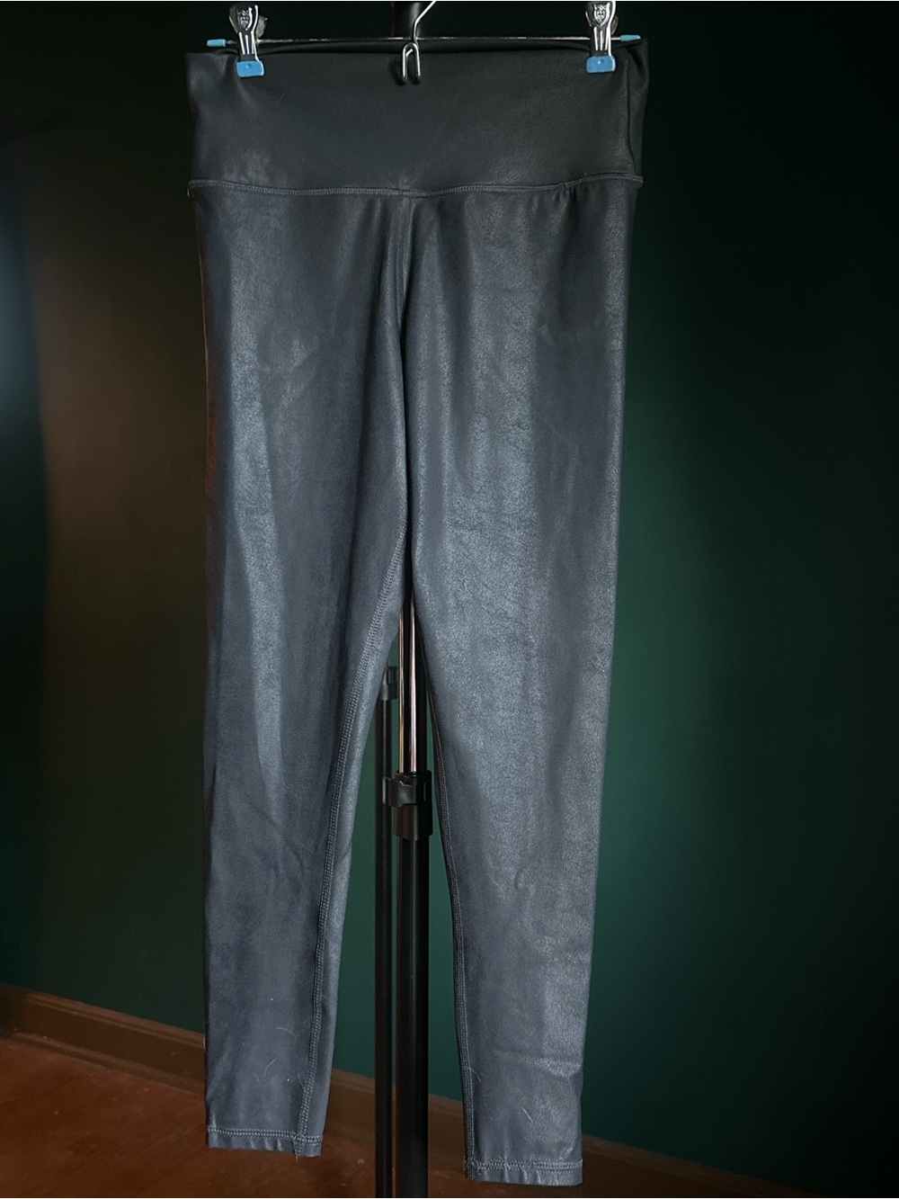 Champion Women’s Black Leggings with Subtle Logo